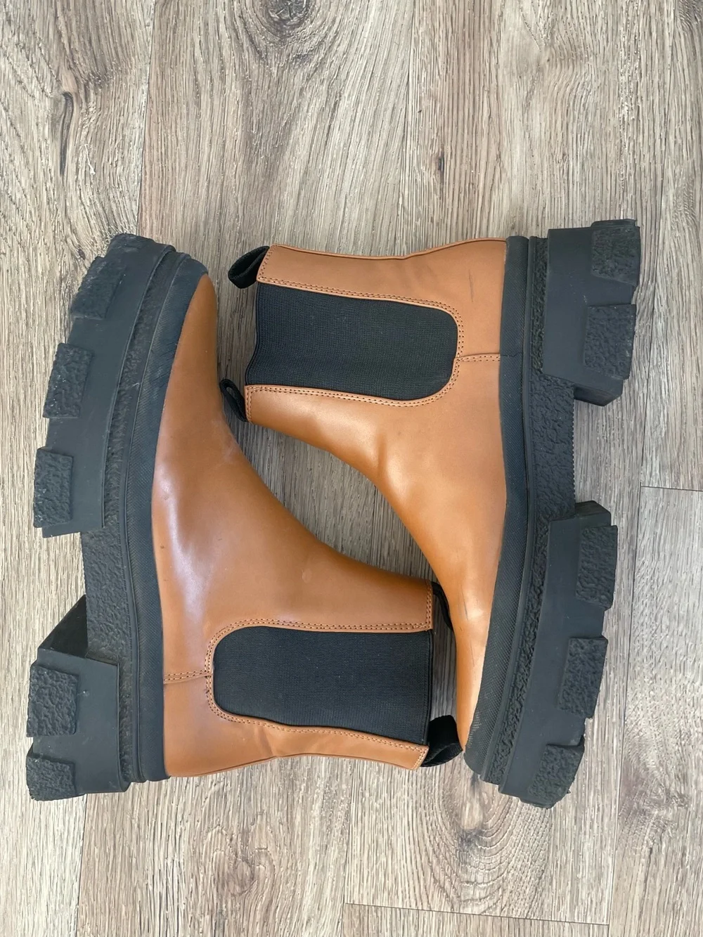 Women Size 8.5 ZARA Brown Faux Leather Ankle Chelsea Boots Platform Track Sole